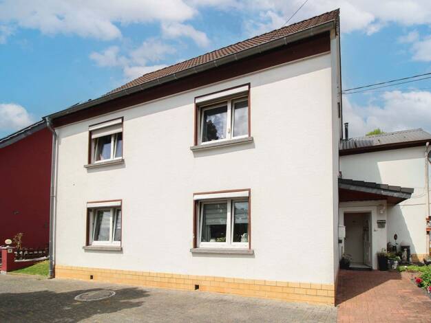 Immobilie zum Kauf als Kapitalanlage geeignet 155.000 € 4,5 Zimmer 128 m² 645 m² Grundstück Steeg Neustadt (Wied) 53577