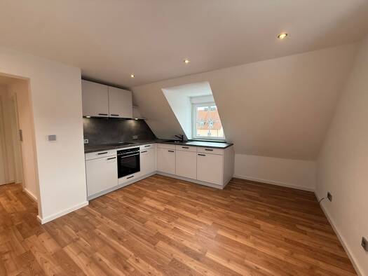 Wohnung zur Miete 550 € 2 Zimmer 43 m² Geschoss 1/2 frei ab sofort Schwarzenfeld 92521