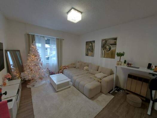Wohnung zur Miete 475 € 2 Zimmer 64 m² 4 Geschosse frei ab 01.04.2026 Innenstadt Schweinfurt 97421