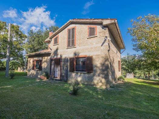 Haus zum Kauf 170.000 € 3 Zimmer 142 m² 14.000 m² Grundstück frei ab sofort Semproniano