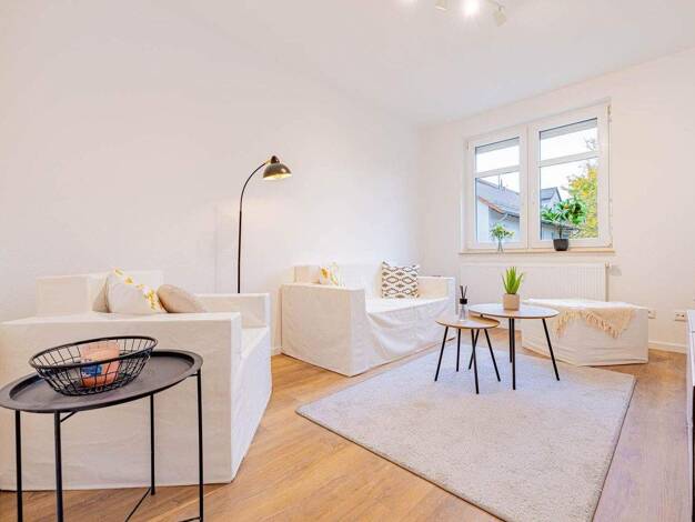 Wohnung zur Miete 795 € 4 Zimmer 66,9 m² EG Friedhofsweg 19 Sandershausen Niestetal 34266