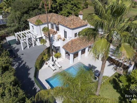 Villa zum Kauf provisionsfrei 1.998.000 € 6 Zimmer 235 m² 1.065 m² Grundstück Benahavis 29679