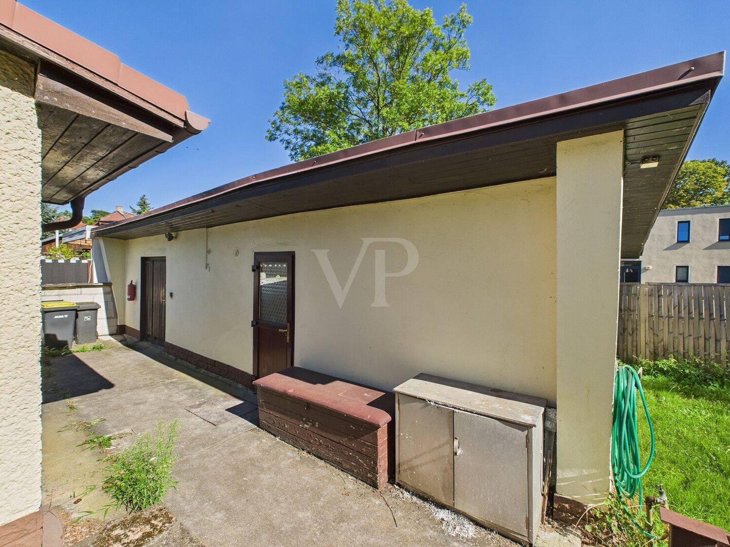 Property thumbnail 6