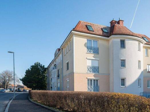 Wohnung zur Miete 618 € 2 Zimmer 52,3 m² Mühlgasse Baden 2500