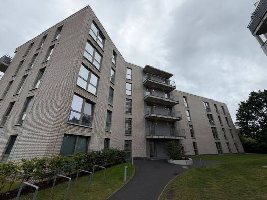 Wohnung zur Miete 1.005 € 2 Zimmer 80,3 m² 3. Geschoss frei ab 01.09.2026 Mürwik Mürwik 24944