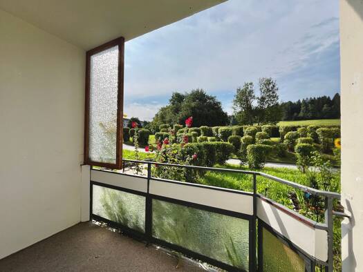 Wohnung zur Miete 545 € 3 Zimmer 108 m² EG frei ab sofort Mozartstraße 35 Lößnitz 08294