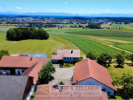 Bauernhaus zum Kauf 1.590.000 € 14,5 Zimmer 457 m² Berg Kirchdorf 83527