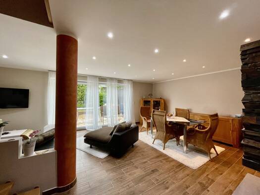 Doppelhaushälfte zum Kauf 1.150.000 € 6 Zimmer 216 m² 359 m² Grundstück Probstberg Wenzenbach 93173