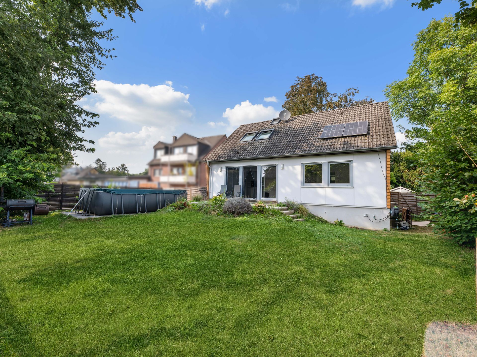 Einfamilienhaus zum Kauf 429.000 € 5 Zimmer 109,6 m²<br/>Wohnfläche 494 m²<br/>Grundstück Kleinenbroich Korschenbroich 41352