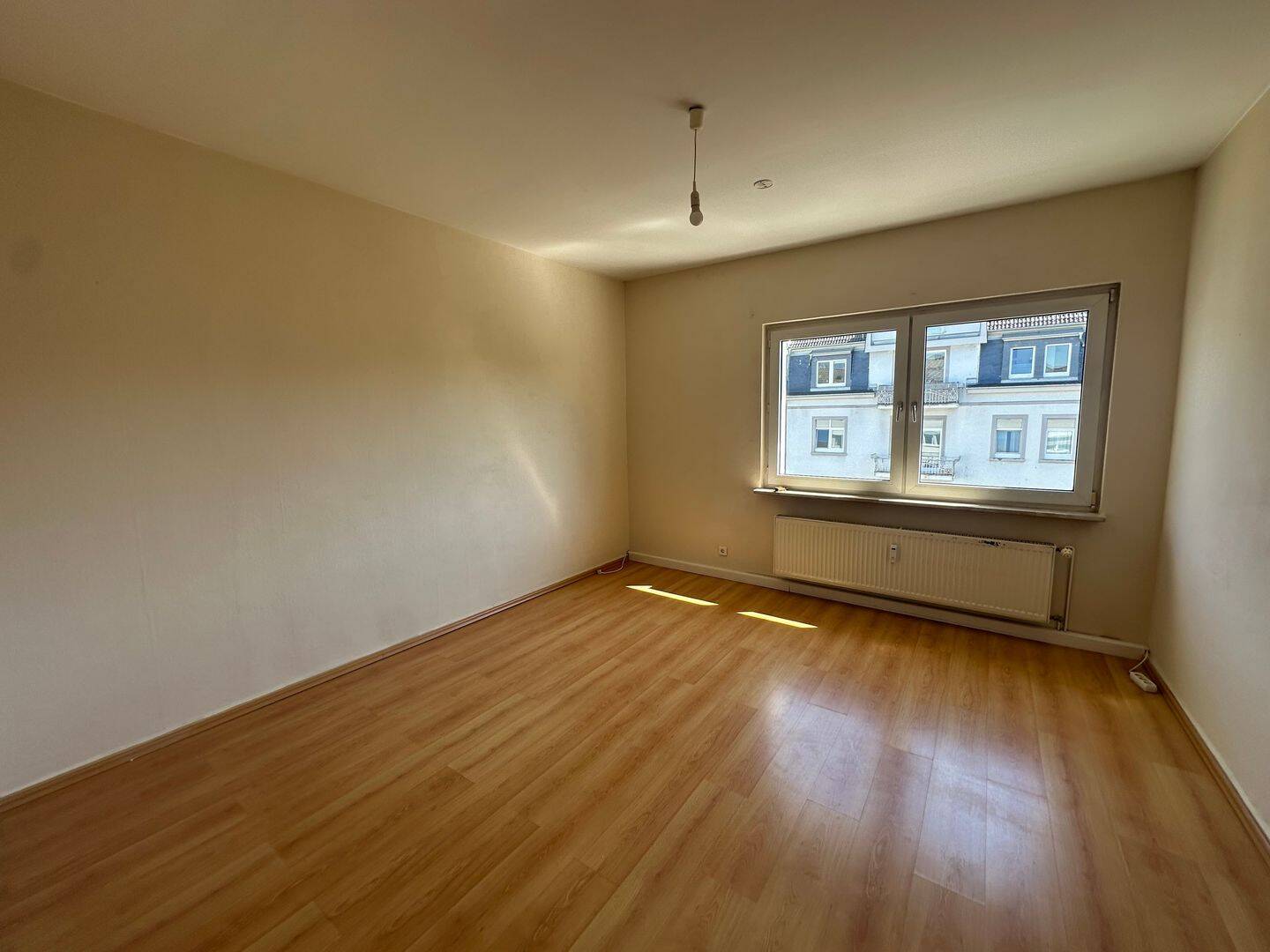 Property thumbnail 8