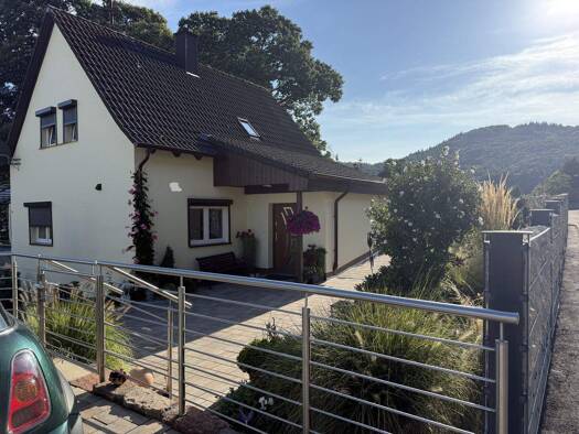 Einfamilienhaus zum Kauf als Kapitalanlage geeignet 355.000 € 5 Zimmer 120 m² 990 m² Grundstück Dörrenbach 76889