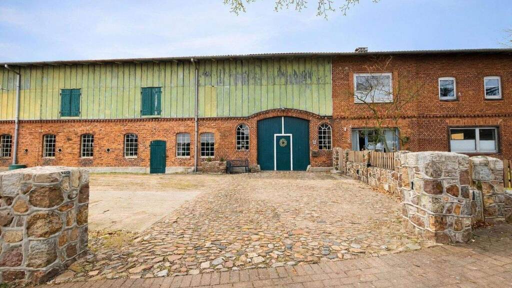 Haus zum Kauf provisionsfrei 429.000 € 6 Zimmer 268,4 m² 3.368 m² Grundstück Luhnstedt 24816