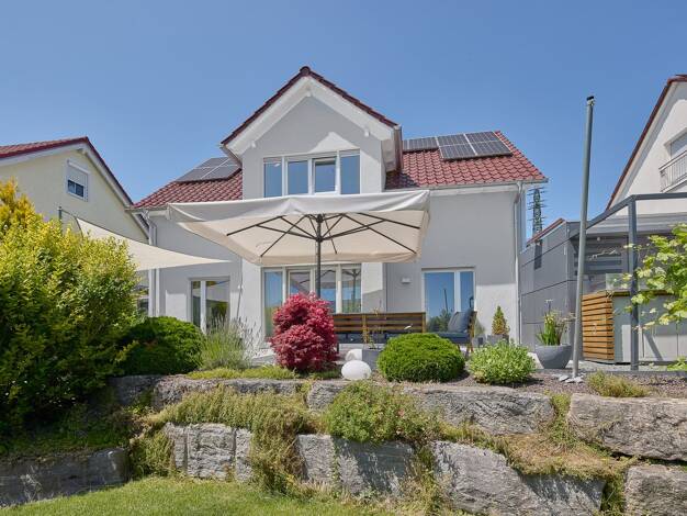 Einfamilienhaus zum Kauf 1.150.000 € 6 Zimmer 135 m² 405 m² Grundstück Zuffenhausen Stuttgart 70437