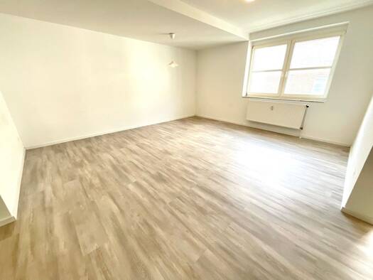 Wohnung zur Miete 299 € 1,5 Zimmer 42 m² 2. Geschoss frei ab sofort Wehringhauser Straße 25c Wehringhausen Hagen 58089