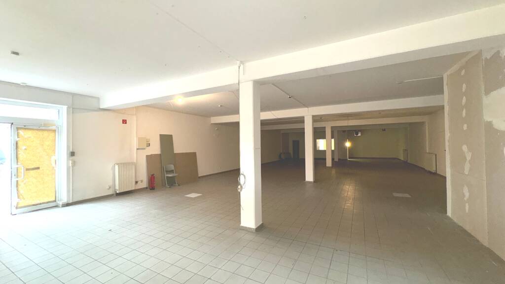 Laden zur Miete 1.900 € 2 Zimmer 238 m² Verkaufsfläche Iprump/Stickgras Delmenhorst 27751