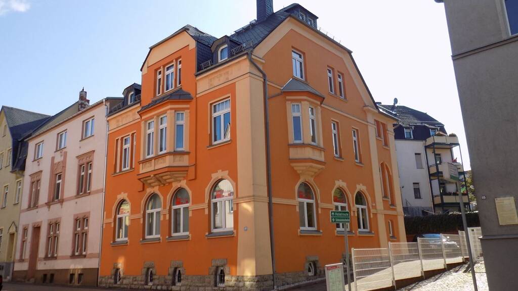 Wohnung zur Miete 570 € 4 Zimmer 97,7 m² EG frei ab sofort Schopperstraße 27 Zeulenroda Zeulenroda-Triebes 07937