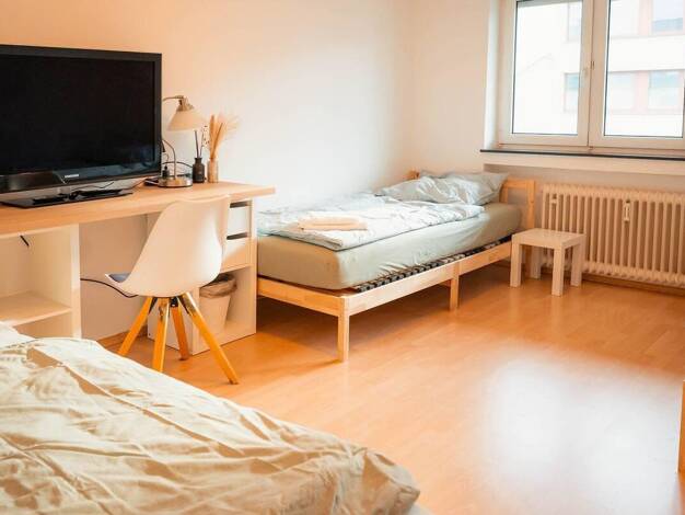 Studio zur Miete auf Zeit 560 € 1 Zimmer 72 m² frei ab 01.10.2026 Südstadt Südstadt 76137