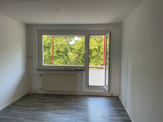 Wohnung zur Miete 469 € 3 Zimmer 66,9 m² 1. Geschoss frei ab 01.01.2027 Samtens Samtens 18573