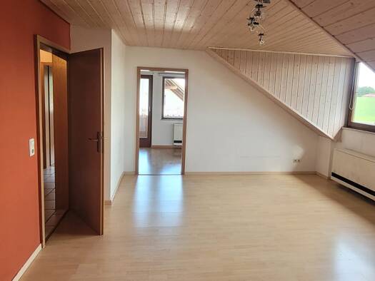 Wohnung zur Miete 820 € 3,5 Zimmer 82 m² 1. Geschoss Haldenweg 7 Burgrieden 88483