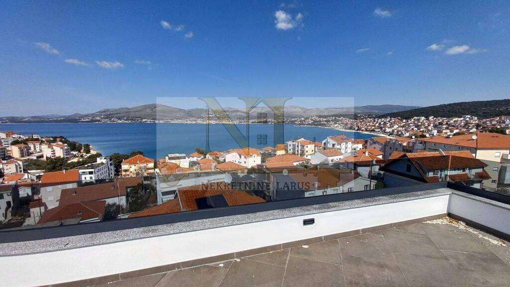 Wohnung zum Kauf 500.000 € 3 Zimmer 193 m² 3. Geschoss Okrug