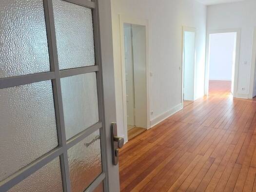 Wohnung zur Miete 2.095 € 4 Zimmer 116 m² Geschoss 3/4 frei ab sofort Oststadt Karlsruhe 76131