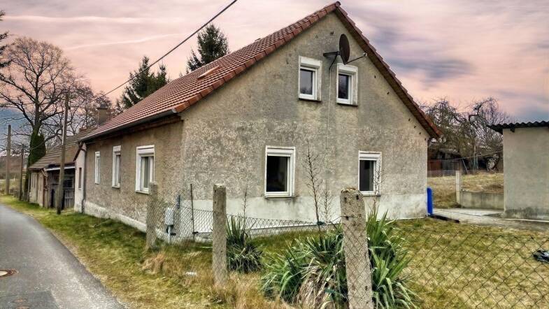Einfamilienhaus zum Kauf provisionsfrei 42.000 € 5 Zimmer 100 m² 1.053 m² Grundstück Steinölsa Quitzdorf am See 02906