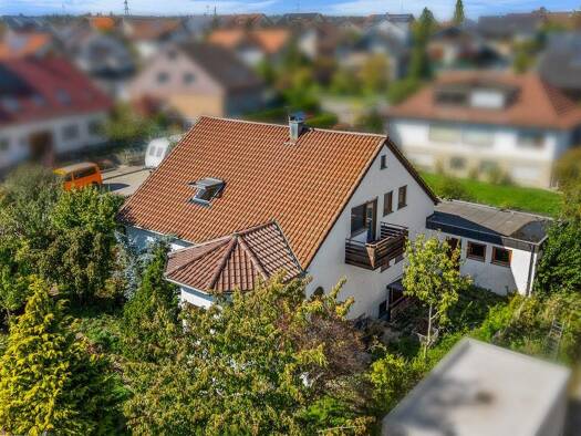 Mehrfamilienhaus zum Kauf 737.000 € 7,5 Zimmer 229,8 m² 656 m² Grundstück Nufringen 71154