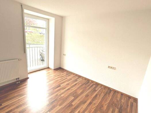 Wohnung zur Miete 325 € 3 Zimmer 50 m² EG Anna-Esche-Str. 4 C Limbach-Oberfrohna 09212