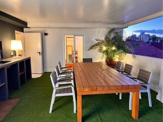 Villa zum Kauf 1.150.000 € 6 Zimmer 325 m² 125 m² Grundstück >C- dEugènia Viñes > Valencia 46011