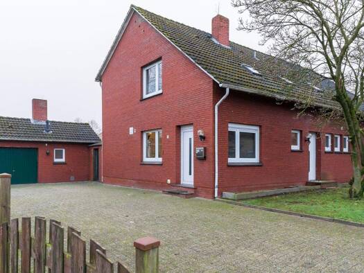 Einfamilienhaus zum Kauf 249.000 € 9 Zimmer 185 m² 792 m² Grundstück Diele Weener 26826