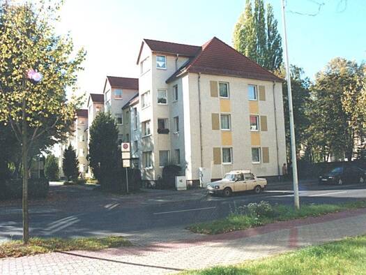 Wohnung zur Miete 431 € 3 Zimmer 61,6 m² 3. Geschoss frei ab 01.09.2026 Schilfbreite 34 Leipziger Str. Magdeburg 39120