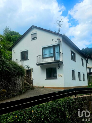 Mehrfamilienhaus zum Kauf 250.000 € 7 Zimmer 138 m² 1.941 m² Grundstück frei ab 01.09.2025 Alpirsbach Alpirsbach 72275