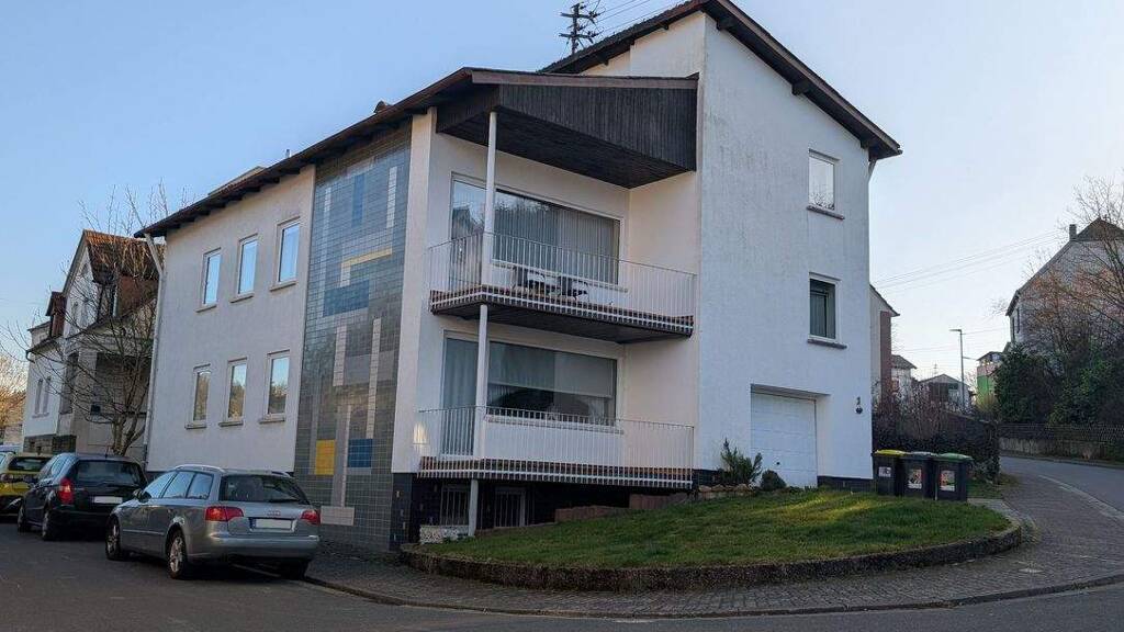Einfamilienhaus zum Kauf 250.000 € 10 Zimmer 240 m² 359 m² Grundstück frei ab sofort Schalksbergstraße 3 Urexweiler Marpingen 66646