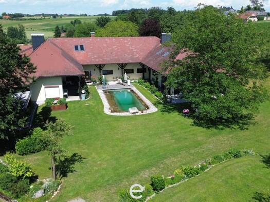 Herrenhaus zum Kauf 1.495.000 € 12 Zimmer 633 m² 4.740 m² Grundstück Allhaming 4511