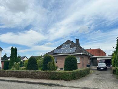 Einfamilienhaus zur Miete 1.360 € 7 Zimmer 170 m² 600 m² Grundstück frei ab 01.09.2025 Bad Westernkotten Erwitte 59597