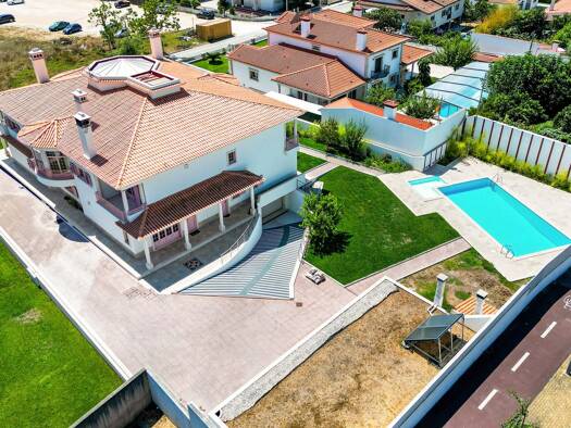 Einfamilienhaus zum Kauf 2.500.000 € 6 Zimmer 646 m² 1.835 m² Grundstück 18 R. Dr. António Jorge Ferreira Pombal 3100-462