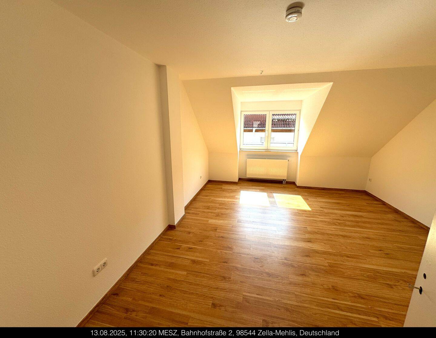 Property thumbnail 12