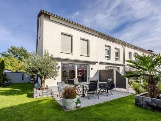 Reihenendhaus zum Kauf 729.000 € 5 Zimmer 141 m² 220 m² Grundstück Dörnigheim Maintal 63477