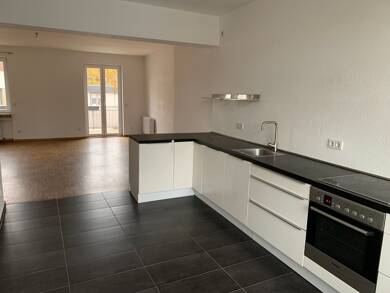 Wohnung zur Miete 1.350 € 4 Zimmer 123 m² Dachgeschoss, 2. Geschoss Lindenstr. Trier-Süd Trier 54290