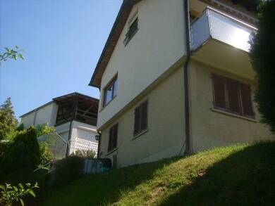 Einfamilienhaus zum Kauf als Kapitalanlage geeignet 245.000 € 6 Zimmer 125 m² 929 m² Grundstück Oberndorf Oberndorf am Neckar 78727