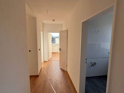 Wohnung zur Miete 660 € 3 Zimmer 62 m² 2. Geschoss frei ab 01.01.2026 Hermann-Ehlers-Straße 4 Garath Düsseldorf 40595