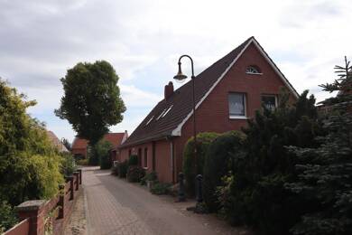 Wohnung zur Miete 910 € 3,5 Zimmer 85 m² Geschoss 1/1 frei ab 01.10.2025 Bardowick 21357