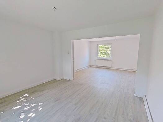 Wohnung zur Miete 629 € 3 Zimmer 85,6 m² 1. Geschoss frei ab 16.09.2026 Borkumstraße 5 Einswarden Nordenham 26954