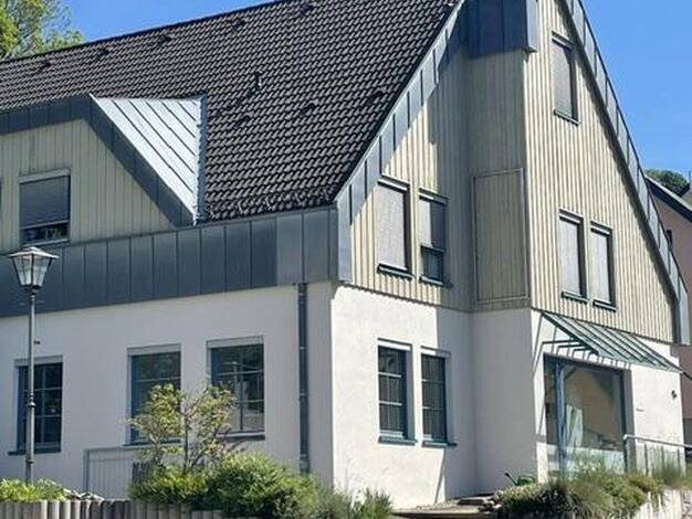 Mehrfamilienhaus zum Kauf provisionsfrei 265.000 € 12 Zimmer 328 m² 617 m² Grundstück Eibenberg Burkhardtsdorf 09235