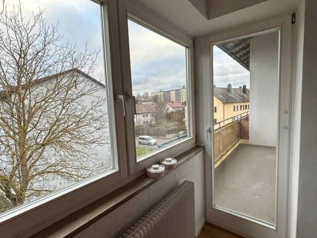 Wohnung zur Miete 715 € 3 Zimmer 68,1 m² 2. Geschoss frei ab 01.10.2026 Schweppermannstraße 21 Amberg Amberg 92224