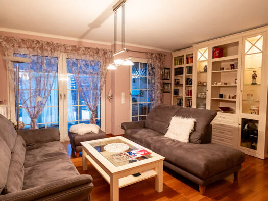 Reihenmittelhaus zum Kauf 247.000 € 3 Zimmer 90 m² 291 m² Grundstück Bungerhof Delmenhorst 27753