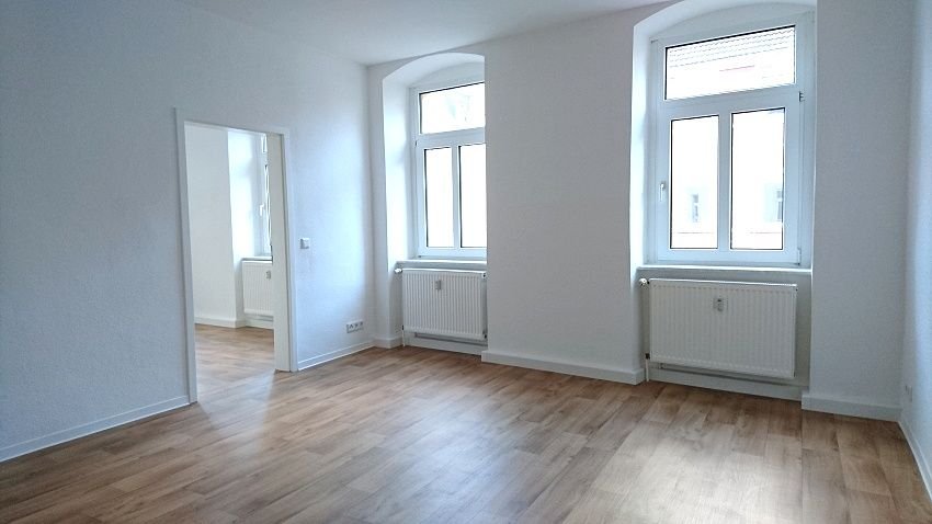 Wohnung zur Miete 360 € 3 Zimmer 72 m²<br/>Wohnfläche 1.<br/>Geschoss Goethestraße Innenstadt Riesa 01589