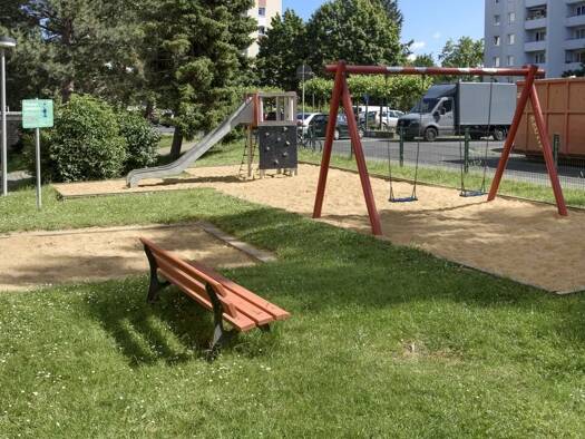 Wohnung zur Miete nur mit Wohnberechtigungsschein 372 € 3,5 Zimmer 78 m² 5. Geschoss frei ab 12.12.2025 Adlerweg 1 Bergheim 50126