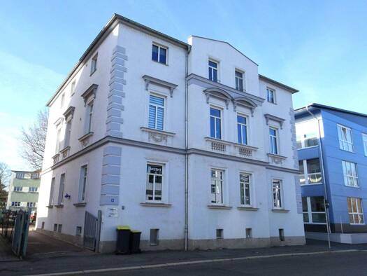 Wohnung zur Miete 595 € 3 Zimmer 88,8 m² 1. Geschoss frei ab 01.01.2026 Friedericistraße 9 Innenstadt Gera 07545