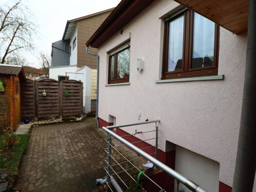 Einfamilienhaus zum Kauf 389.000 € 6 Zimmer 137 m² 301 m² Grundstück frei ab sofort Süßen 73079